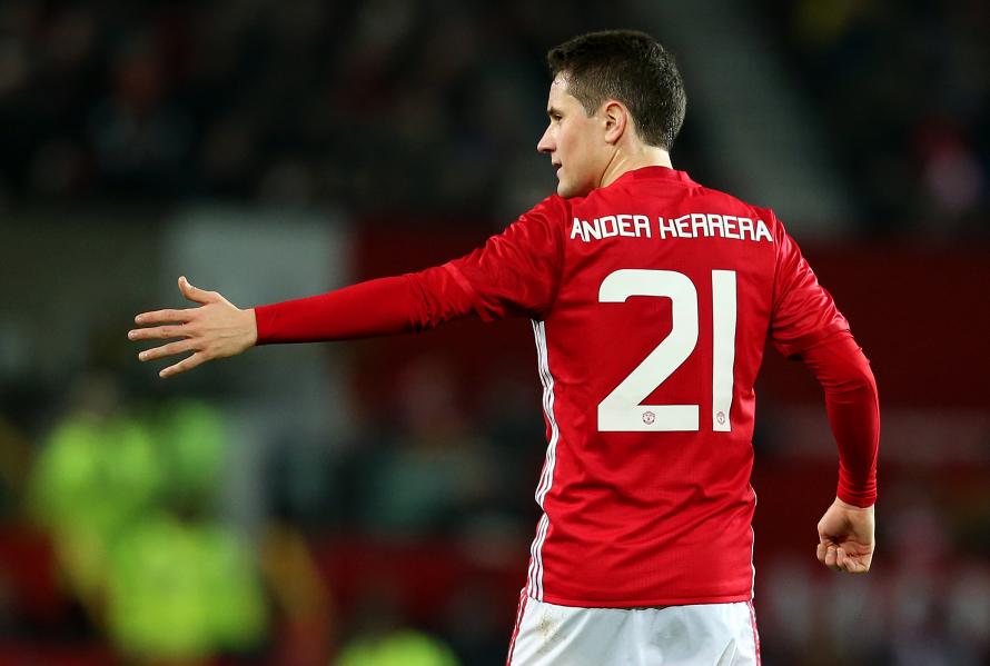 Herrera Will Sign New Contract With United